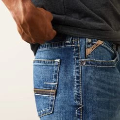 Ariat Men's M4 Jeans -Cowboy Store 10043191 03 warm